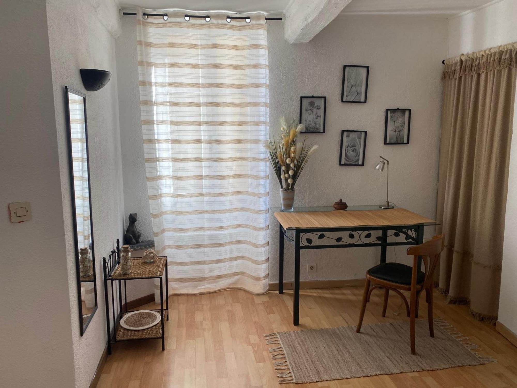 Maison De Village 5 Vacanciers Chez Nene Et Bibi Roquemaure  Extérieur photo
